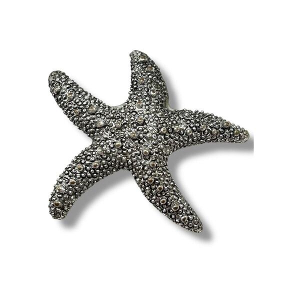 Silvertone Textured Starfish Pendant Statement 2 Inch Beachy Coastal - Picture 1 of 6